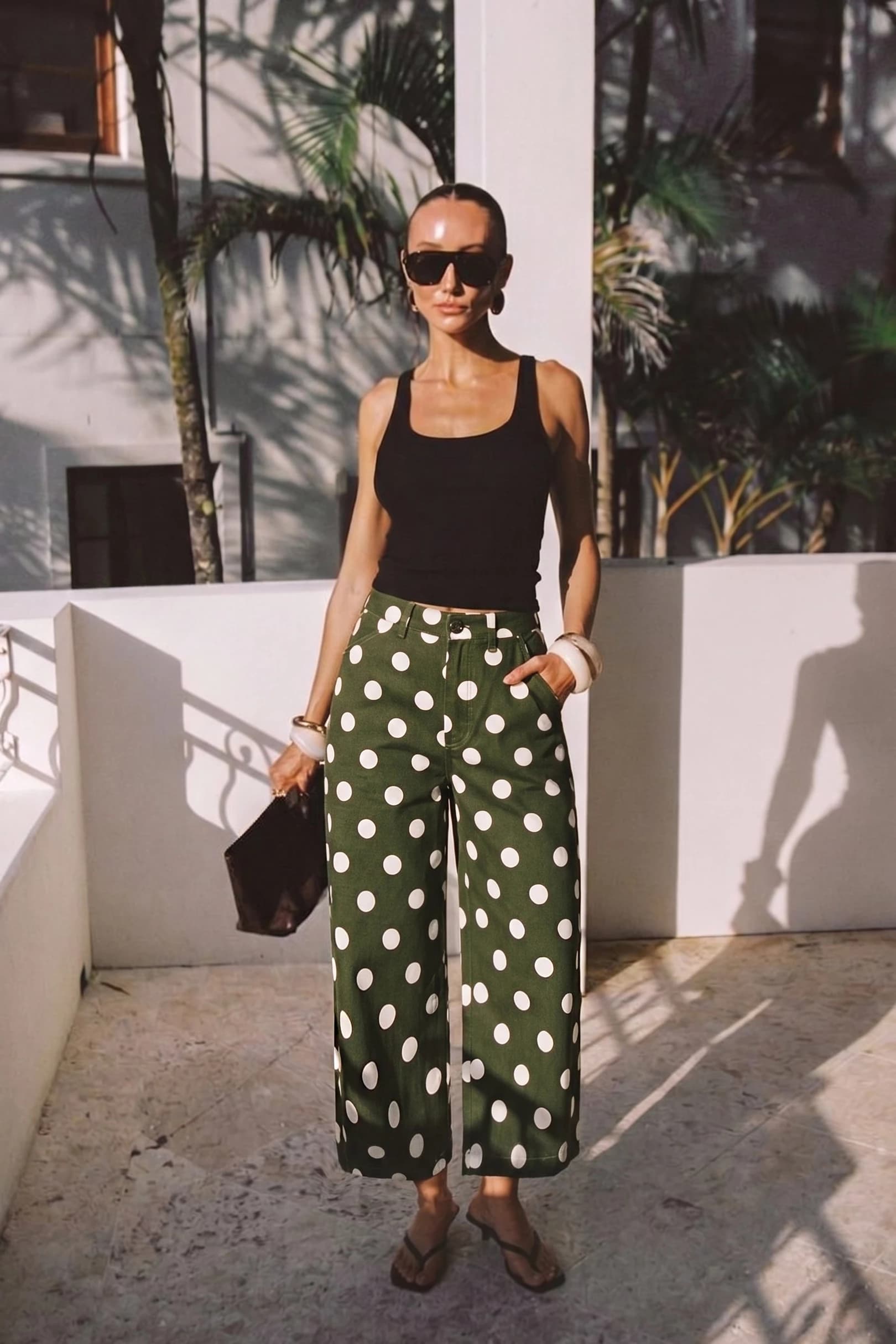Glam-Polka Dot Barrel Casual Pants
*High Waist
*Side Pocket + Back Pockets