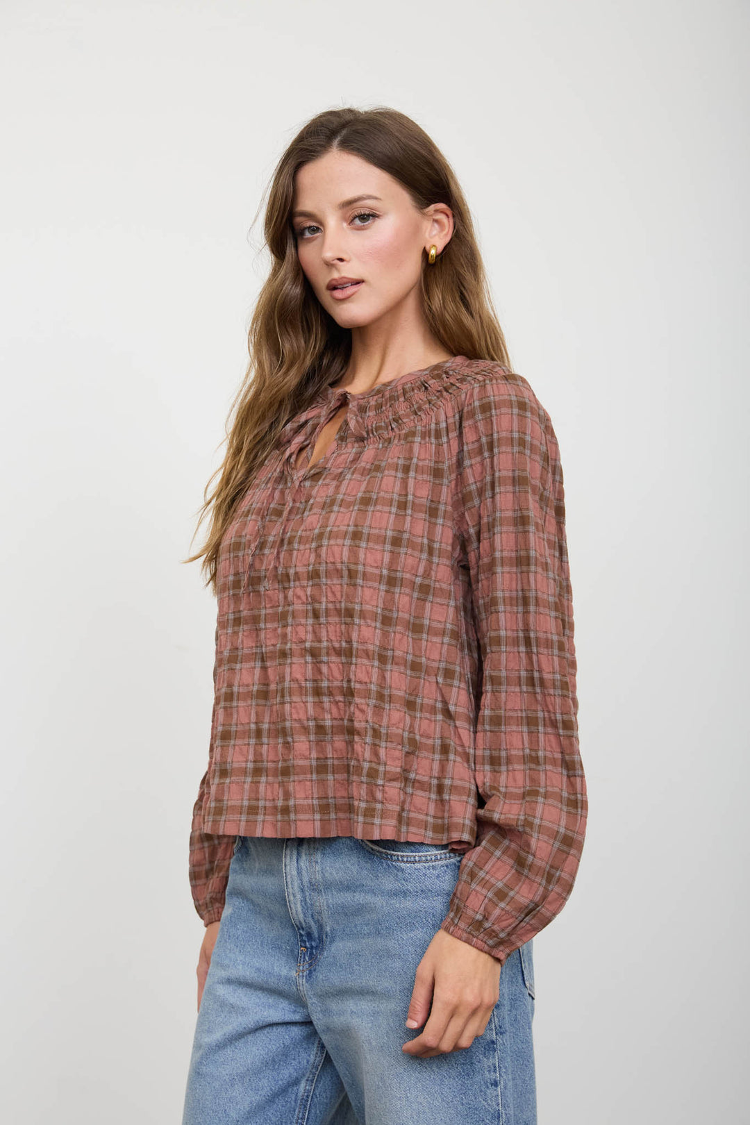 Blu Pepper-PLAID SHIRRED YOKE FRONT TIE LONG SLEEVE TOP