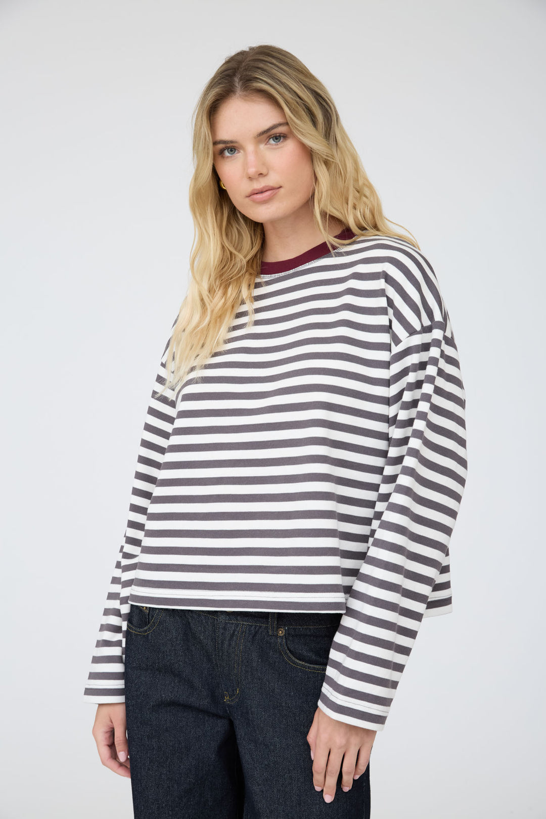 Blu Pepper- COLOR BLOCK NECK TRIM LONG SLEEVE BOXY KNIT TOP