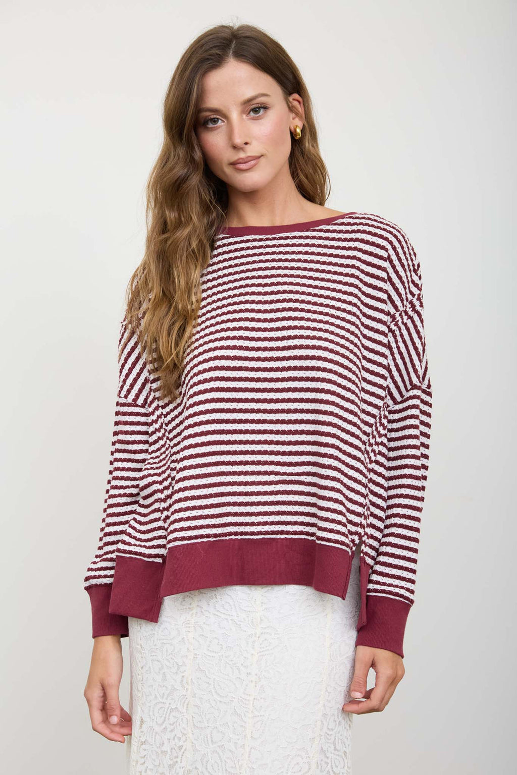 Blu Pepper-STRIPE EXPOSED SEAM SPLIT HEM LONG SLEEVE KNIT TOP