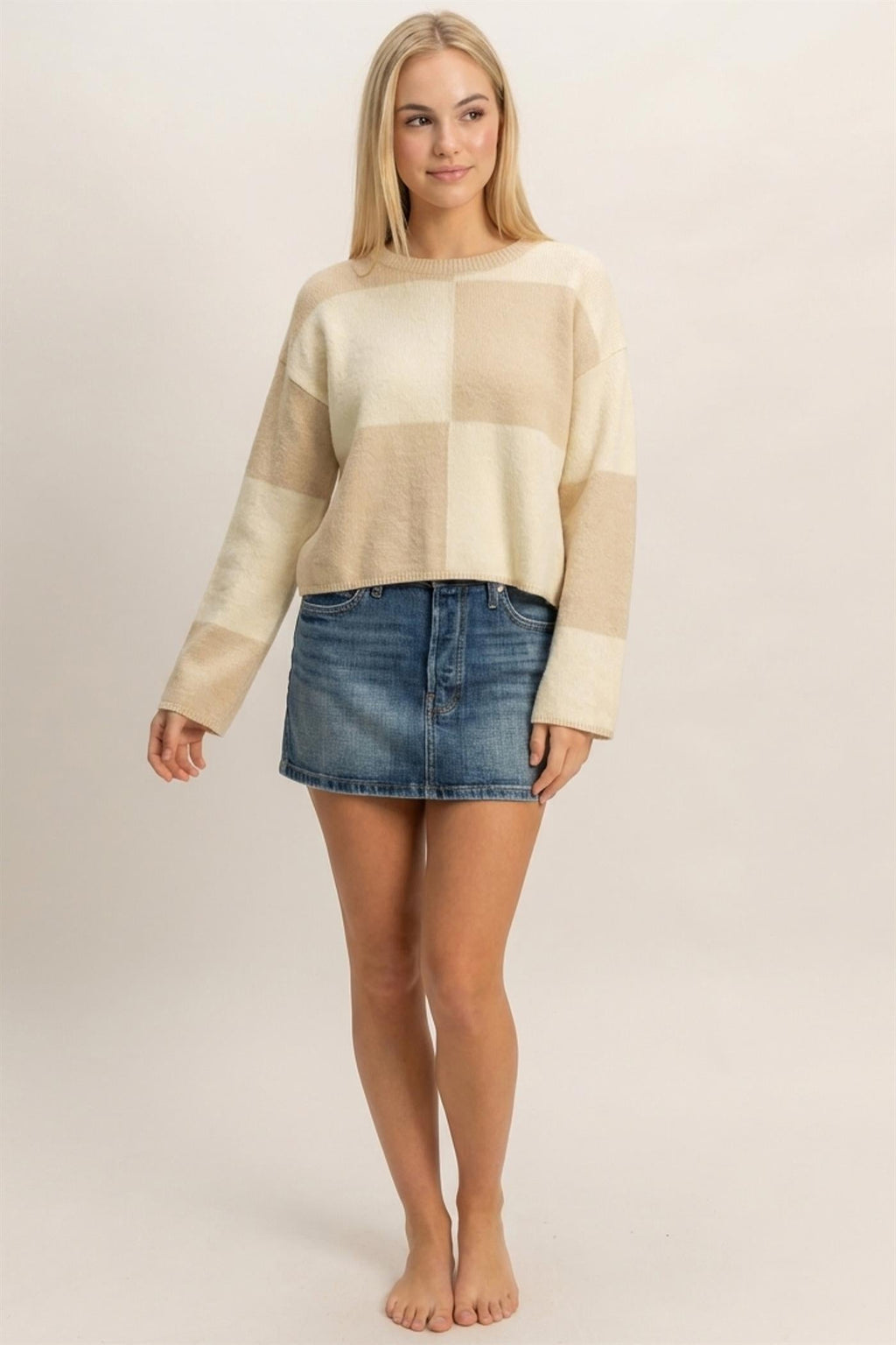 DZ-Crew Neck Checkered Sweater