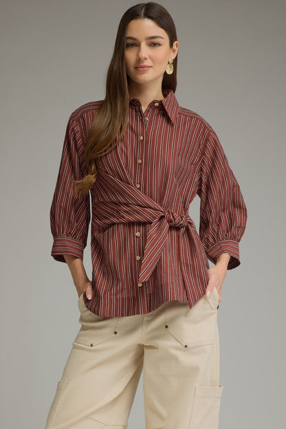 Entro-Stripe print ¾ puff sleeve top with a front waist tie.