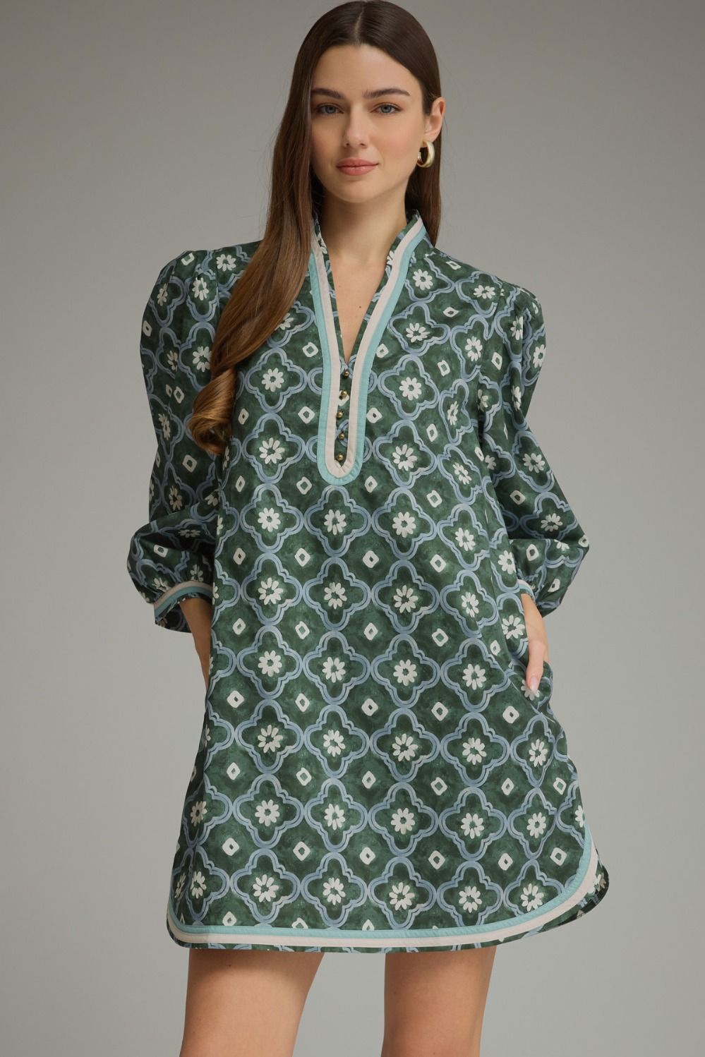 Entro-Print ¾ puff sleeve mini dress with a V-neckline and contrast trim detail