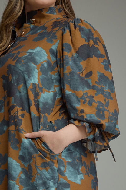 Entro- Plus Floral ¾ balloon sleeve mini dress.