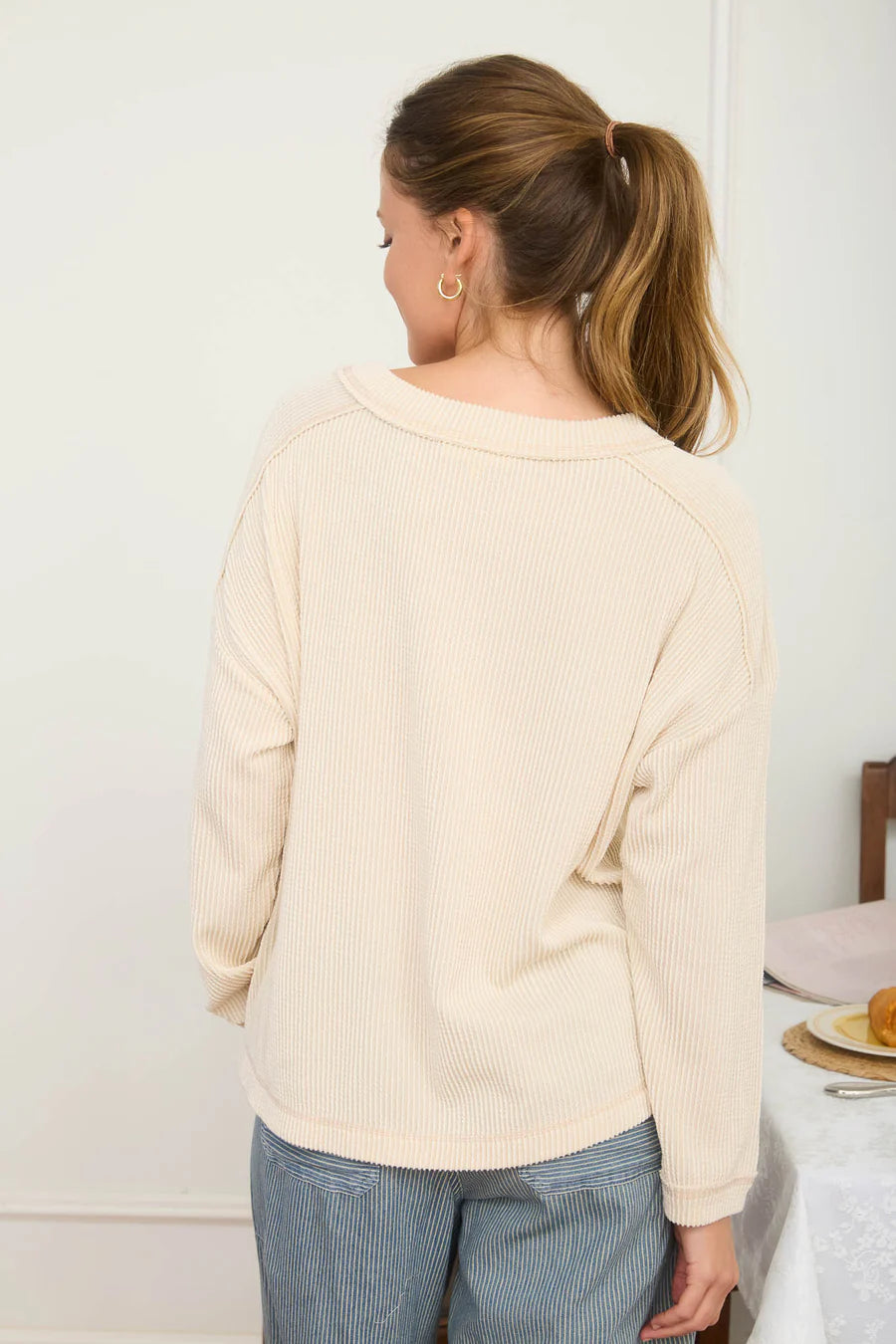 Crew Neck Ribbed Knit Top
