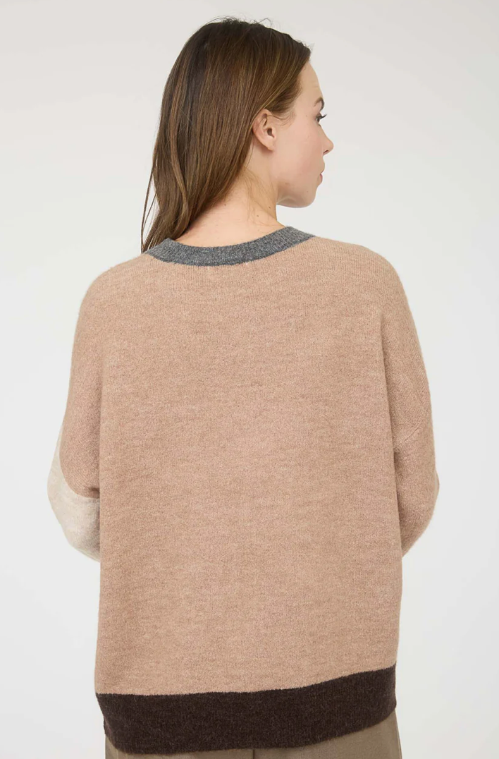 Colorblock front seam long sleeve knit sweater