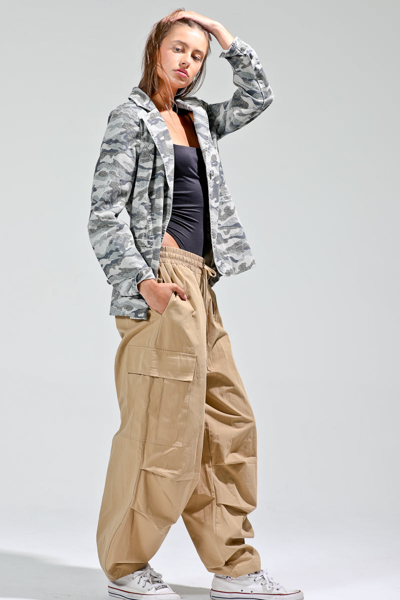 Button down camo jacket for women