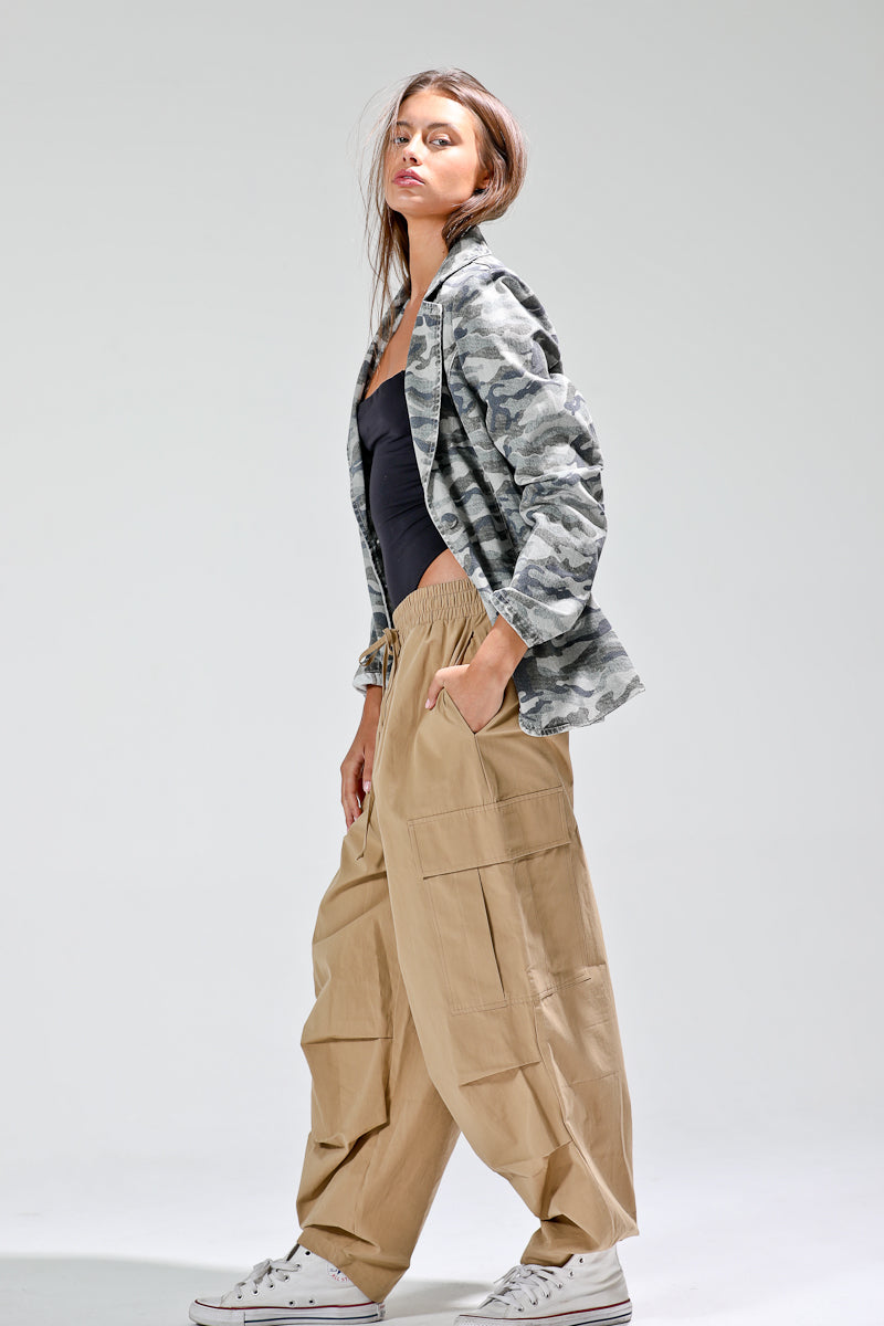 Lightweight camo print blazer