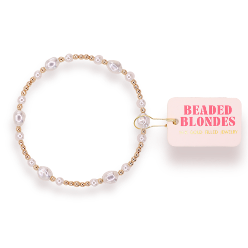 Lana Pearl Bracelet in Gold: Standard 6.75 inch | Beaded Blondes