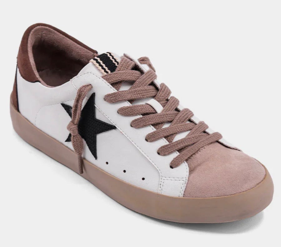 Pamela Sneakers